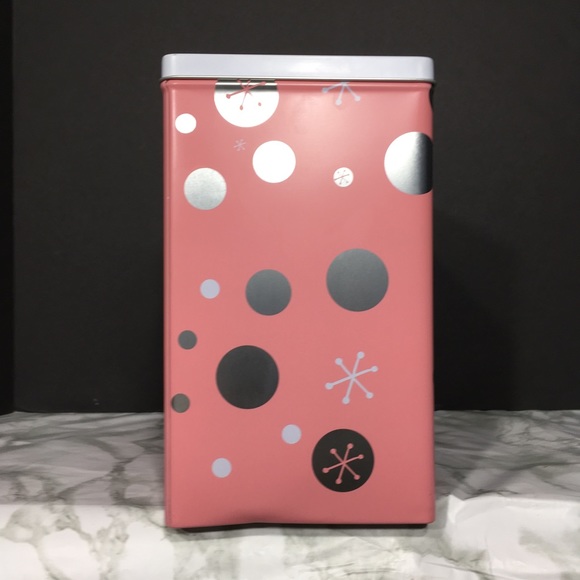 SOAP & GLORY PINK TANK GIFT SET - Picture 5 of 5